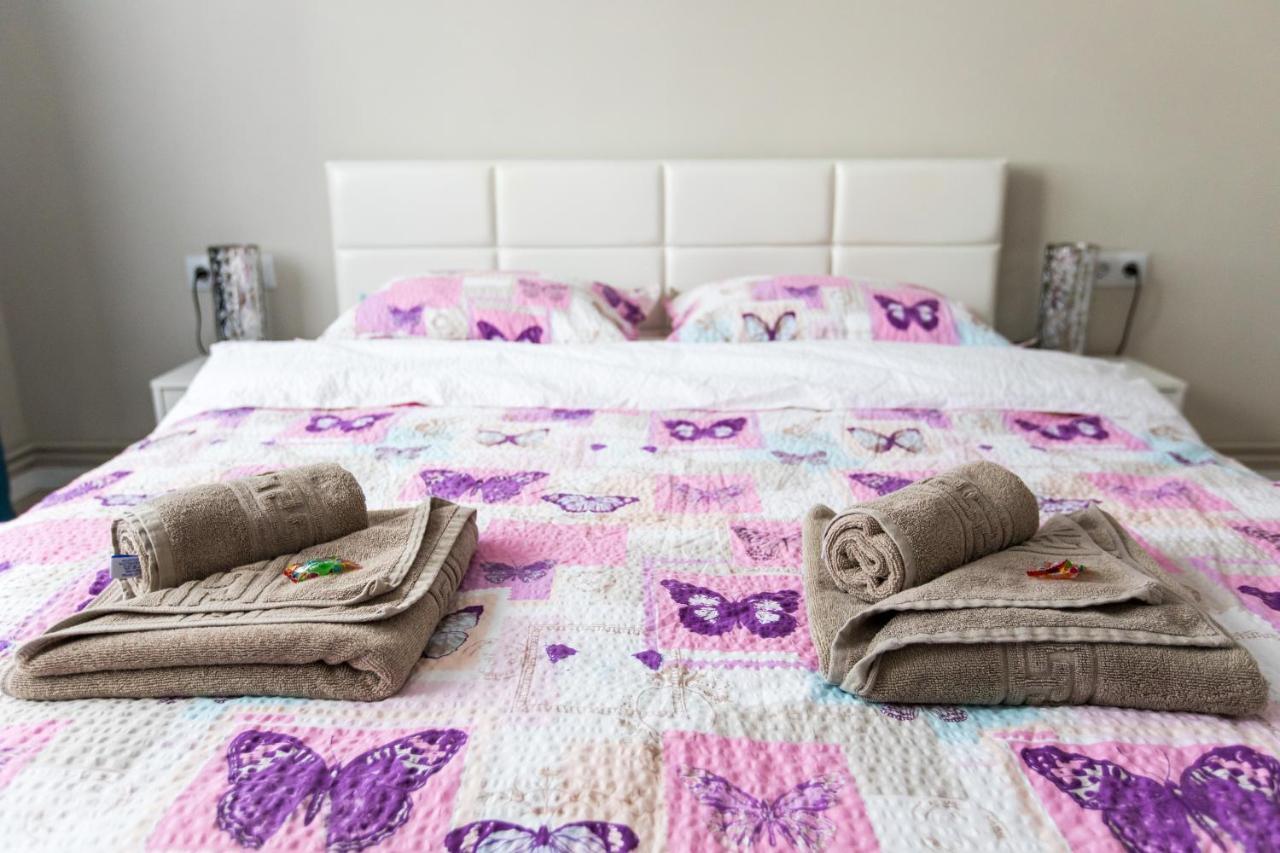Travel Homzzz Central Apartments - Tusnad Târgu-Mureş エクステリア 写真