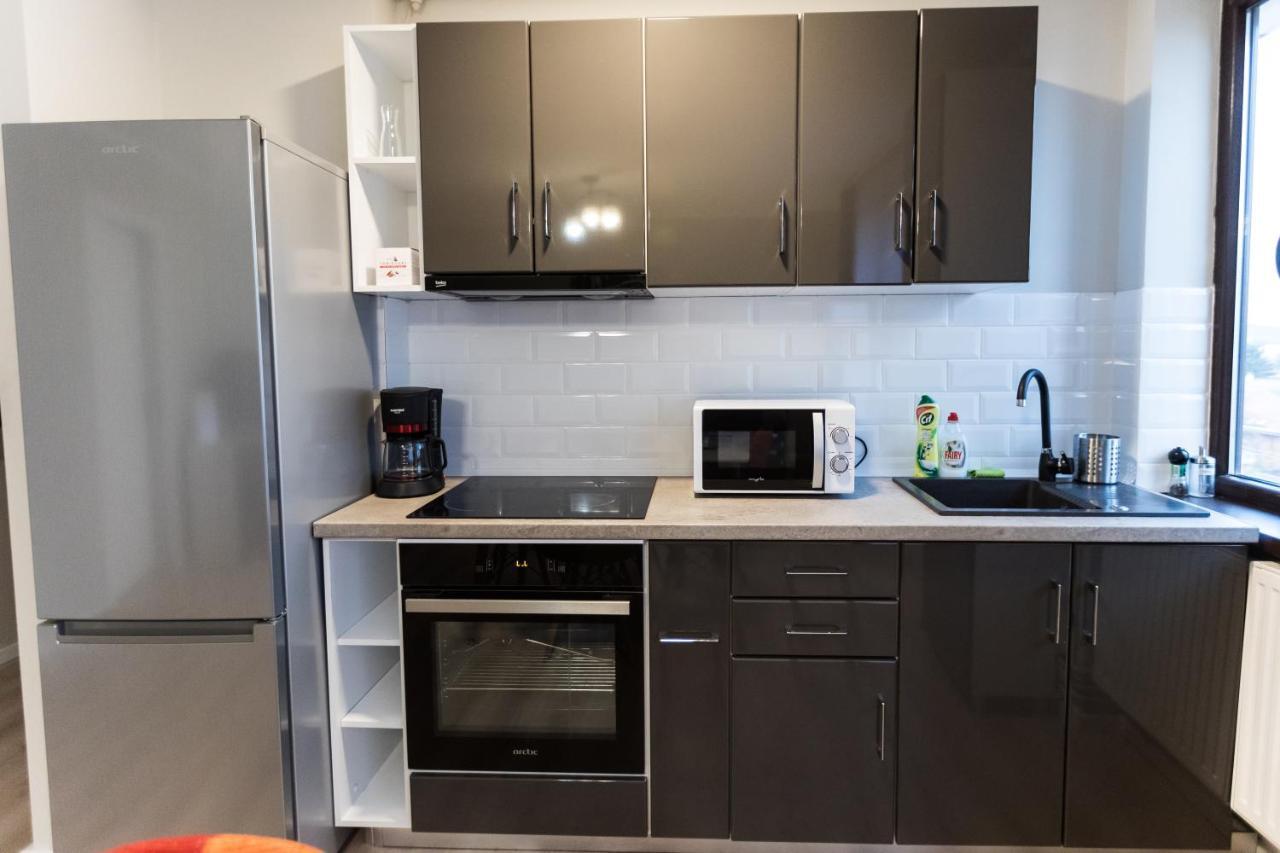 Travel Homzzz Central Apartments - Tusnad Târgu-Mureş エクステリア 写真